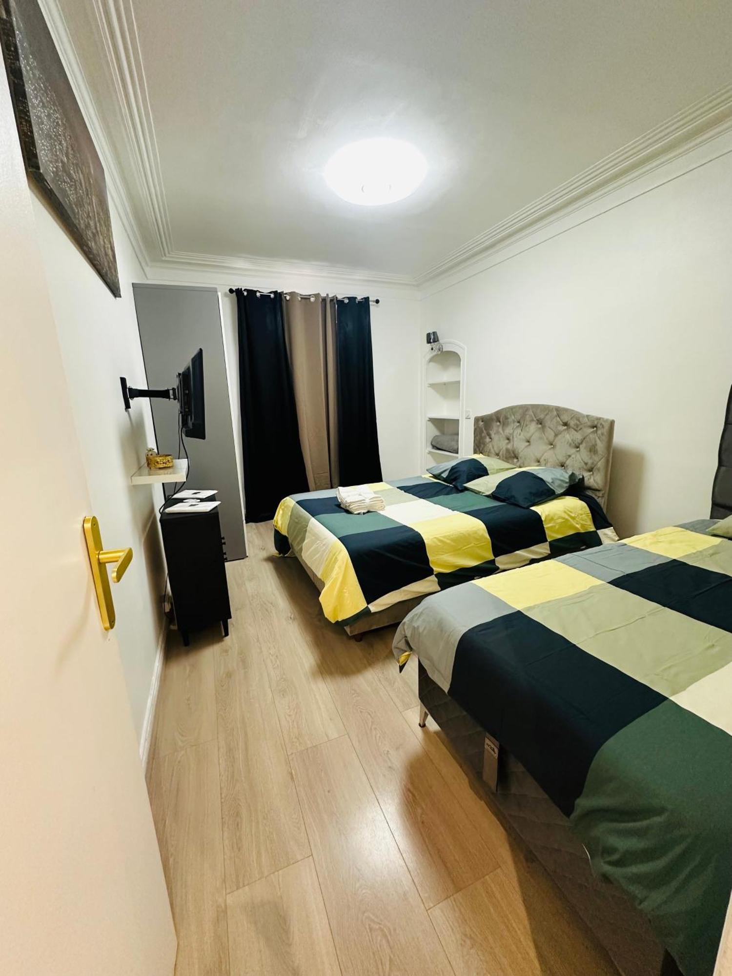 Appartement Parisien Bagian luar foto