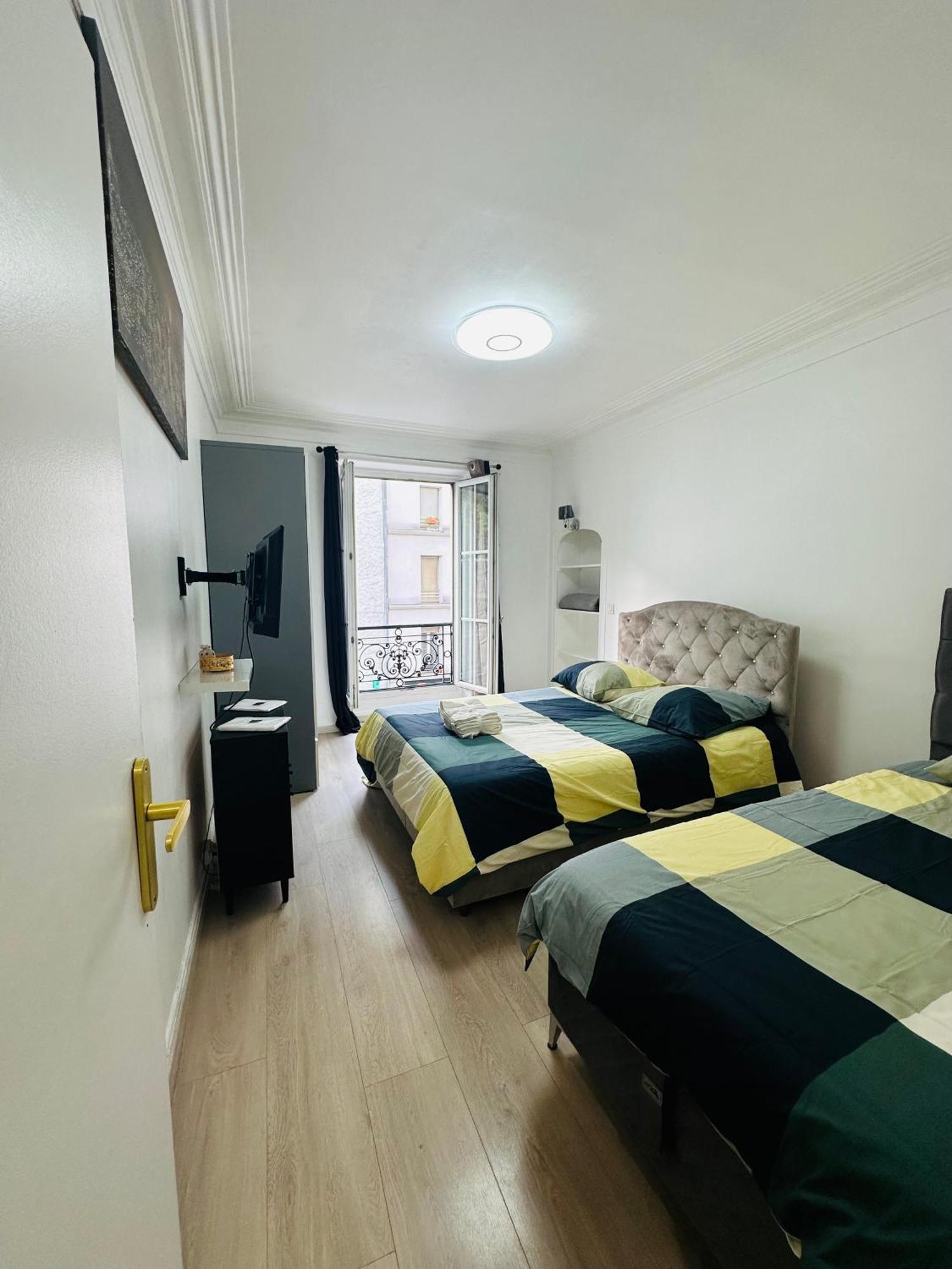Appartement Parisien Bagian luar foto