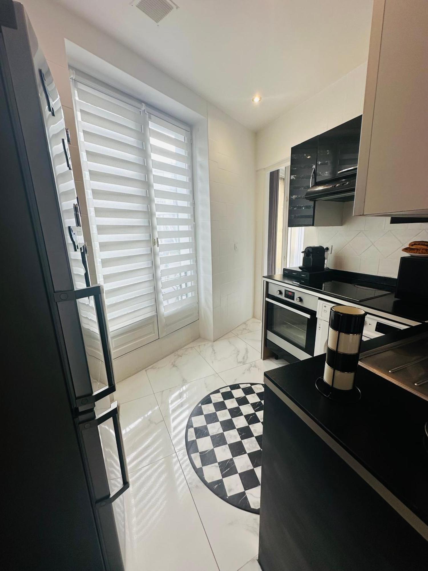 Appartement Parisien Bagian luar foto